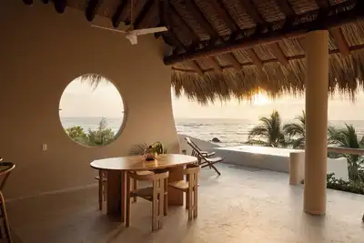 Image de Beachfront Condo Los Panchos in Playa la Saladita / Coco 301