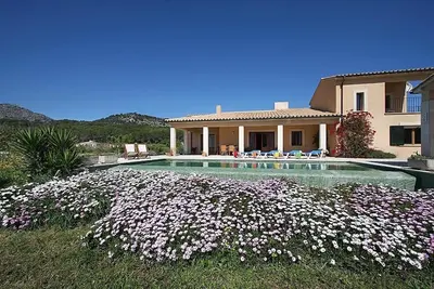 Image de Finca Mara mit Pool, Ausblick, Ruhige Lage, 3 Schlafz. mit A/c, 2 Bäder, Wifi,