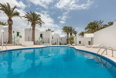 Appartement de vacances 'Santa Ursula 21' avec piscine partagée, terrasse privée et Wi-Fi