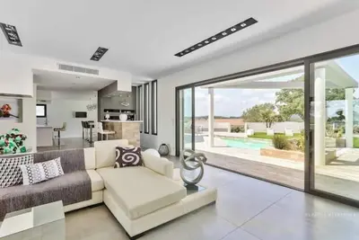 Image de Villa Contemporaine 30km De St Tropez- Salle De Cinema Et Fitness
