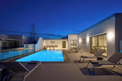 Image de Villa Jana Luxurious 5-bedroom villa with Private Pool, WiFi, and Ac in Mykonos