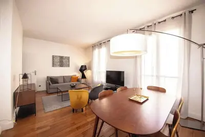 Image de Appartement élégant, Montparnasse - Centre de Paris