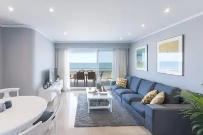 Luxury apartment direct to the sea in Gandia Beach