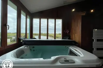 Image de Gîte 4 chambres avec bien-être et terrasses au cœur du Marais Breton