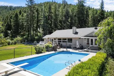 Image de Serene Country Home with Pool and Hot Tub