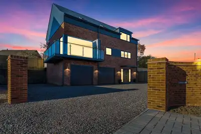 Image de Delightful newly built 4-bedroom detached house