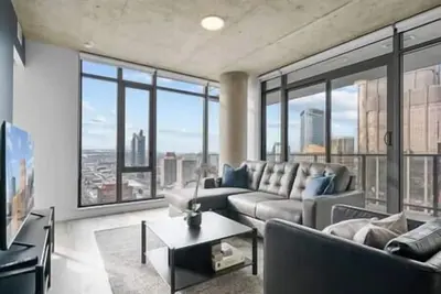 Image de King Bed | Dt Views | Ac | Ug Park | Pool | Gym