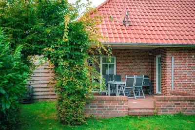 Image de Aurora#1 with large garden, fireplace, sauna. 5 minutes to the open-air stage!