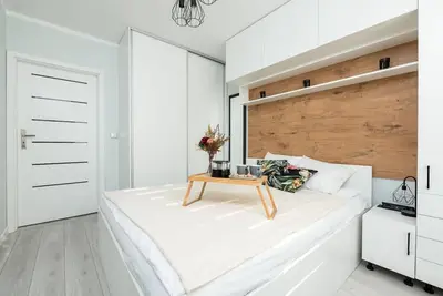 Image de Karpia Two-Bedroom Apt - 50m2, Parking, Balcony - by Rentujemy