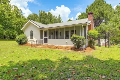 Image de Charming Country Home w/ Yard - 14 Mi to Ole Miss!