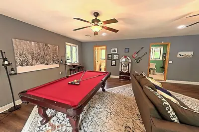 Image de Ultimate Pigeon Forge Getaway 7-Bedroom Retreat Sleeps 20 in the Heart of It All