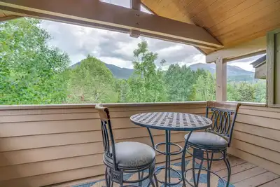 Image de 8 Mi to Skiing: Mtn-View Getaway in Frisco!