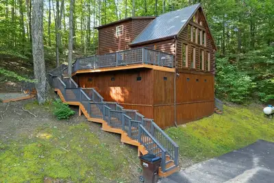 Image de Discover Serenity at Hidden Ridge, Hot Tub, Satellite Tv, firepit.