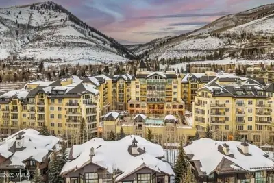 Image de the Ritz-Carlton Club, Vail, Colorado -2 Br: sleeps 6