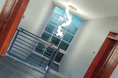 Image de Winslow Luxury apartments with Wifi connection and a gorgeous Lake sunset view.