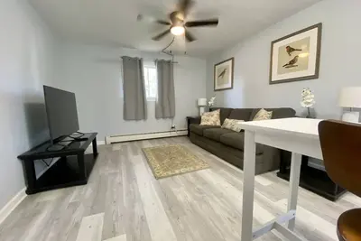 Image de Cozy  & Convenient Spacious 1bd Close To Isu