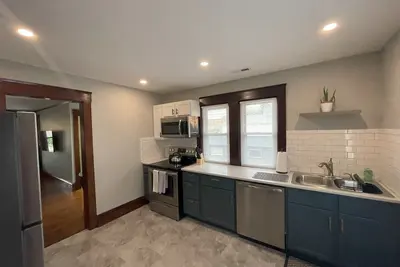 Modern Upper Front Apartment