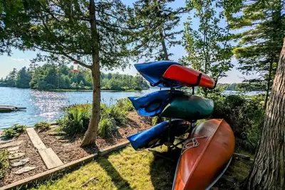 Image de Waterfront Cabin with Kayaks & Fire Pit, 1 Dog ok