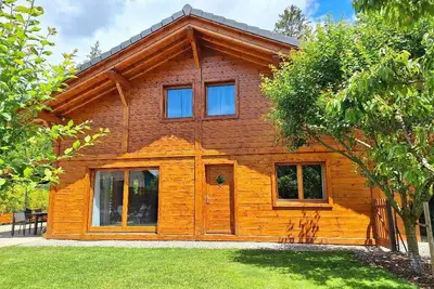 Image de Maison de vacances 'Le Refuge - Faucigny' avec vue sur les montagnes, terrasse privée et Wi-Fi