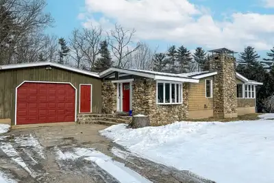 Image de Downtown 4bd: Hot Tub, Firepit