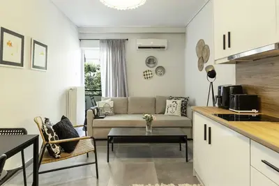 Image de Phaedrus Living: Modern Cityscape flat