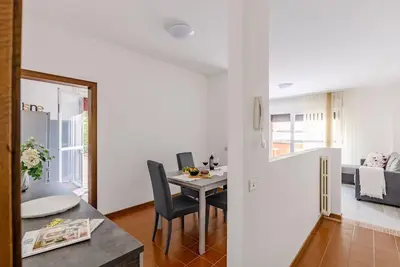 Image de Joli appartement pour 5 personnes avec Wifi, Tv, terrasse et vue panoramique