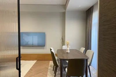 Image de Charming 2-bedroom condo with WiFi, Ac in lovely Tashkent City Park