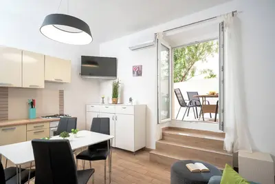 Image de 2br beachfront family apartment