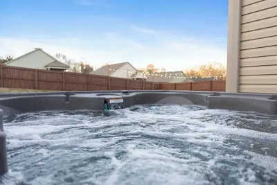 Image de Lux 3bdrm/2bth Hot Tub Chick Battlefield 20m 2 Chatt Vistas