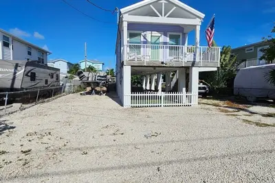 Image de Charming 2-bedroom house with WiFi, Ac in gorgeous Marathon. \n