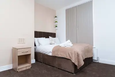 Image de Appartement-Standard-Salle de bain et douche-2 Bedroom - Sleeps 6
