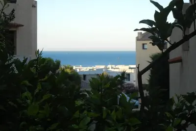 Image de Petit Prix pour T2 spacieux et lumineux vue mer avec jardin, animaux bienvenue