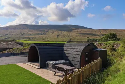 Image de Lapwing, pet friendly, with hot tub in Ingleton