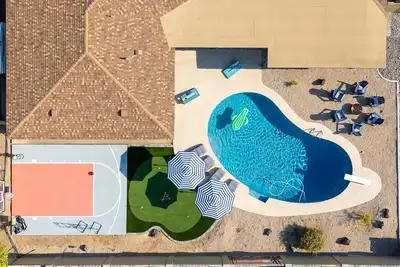 Image de Sport Court | Private Heated Pool | Mini Golf & More