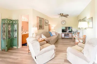 Image de Near Beaver Lake - Ideal for Unwind Getaways