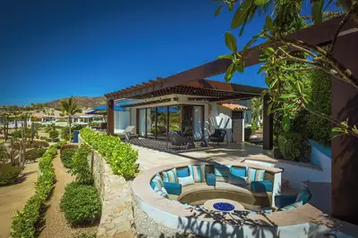 Image de Luxury Ocean View Villa in Palmilla Caleta – Newly Renovated