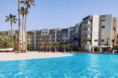 Image de Cozy 2-bedroom apartment with big pools perfect for family summer escape!