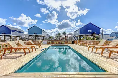 Image de Seaside Escape-Community Pool-3 bedroom with a loft, 3 bath, and sleeps 10.