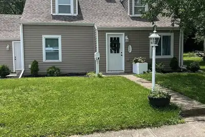 Image de The Haven Eureka! \n4Bedroom 1. 5 Bath \nWalking distance to The Cannery\n