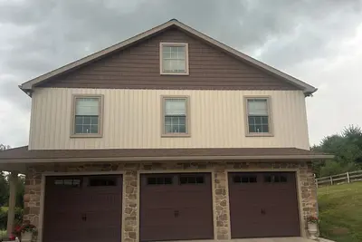 Image de Cozy 2bedroom second floor apartment close to Lycoming College and Pct, WiFi ac