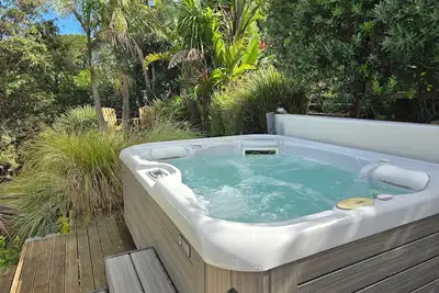 Image de Little Oneroa Cottage - Walk to Beach and Village