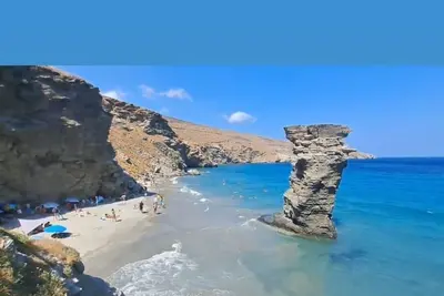 Image de Maison de vacances 'Andros Traditional House' avec vue sur la montagne, terrasse et jardin privé