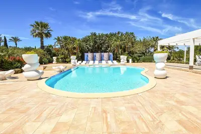 Image de Belle maison à Partinico avec WiFi