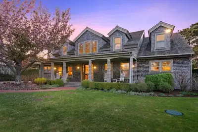 Image de Spacious 5-bedroom house in charming Nantucket with WiFi and Ac