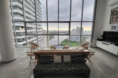 Image de Apartamento Duplex con Vista al Mar y Centro