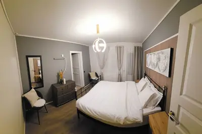 Spacious 6-bedroom chalet in welcoming Vama with WiFi