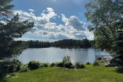 Image de Amazing sunsets and fishing 🎣 on this lakefront cabin just minutes from Kenora!