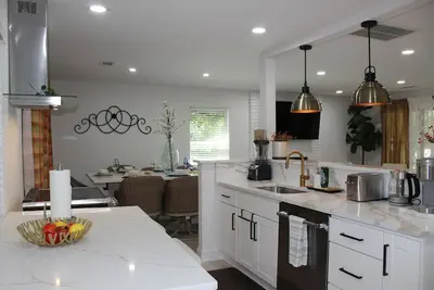 Image de Southern Elegance Gateway - 3 Bedroom Vacation Home in Wonderful McDonough, Ga