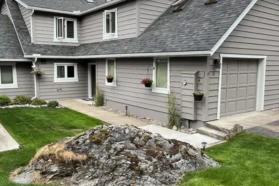 Image de Cozy 1-bedroom apartment in tranquil Bigfork with WiFi