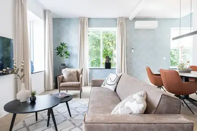 Image de Appartement de 2 chambres avec 4 lits et un canapé-lit – Idéal pour les groupes
